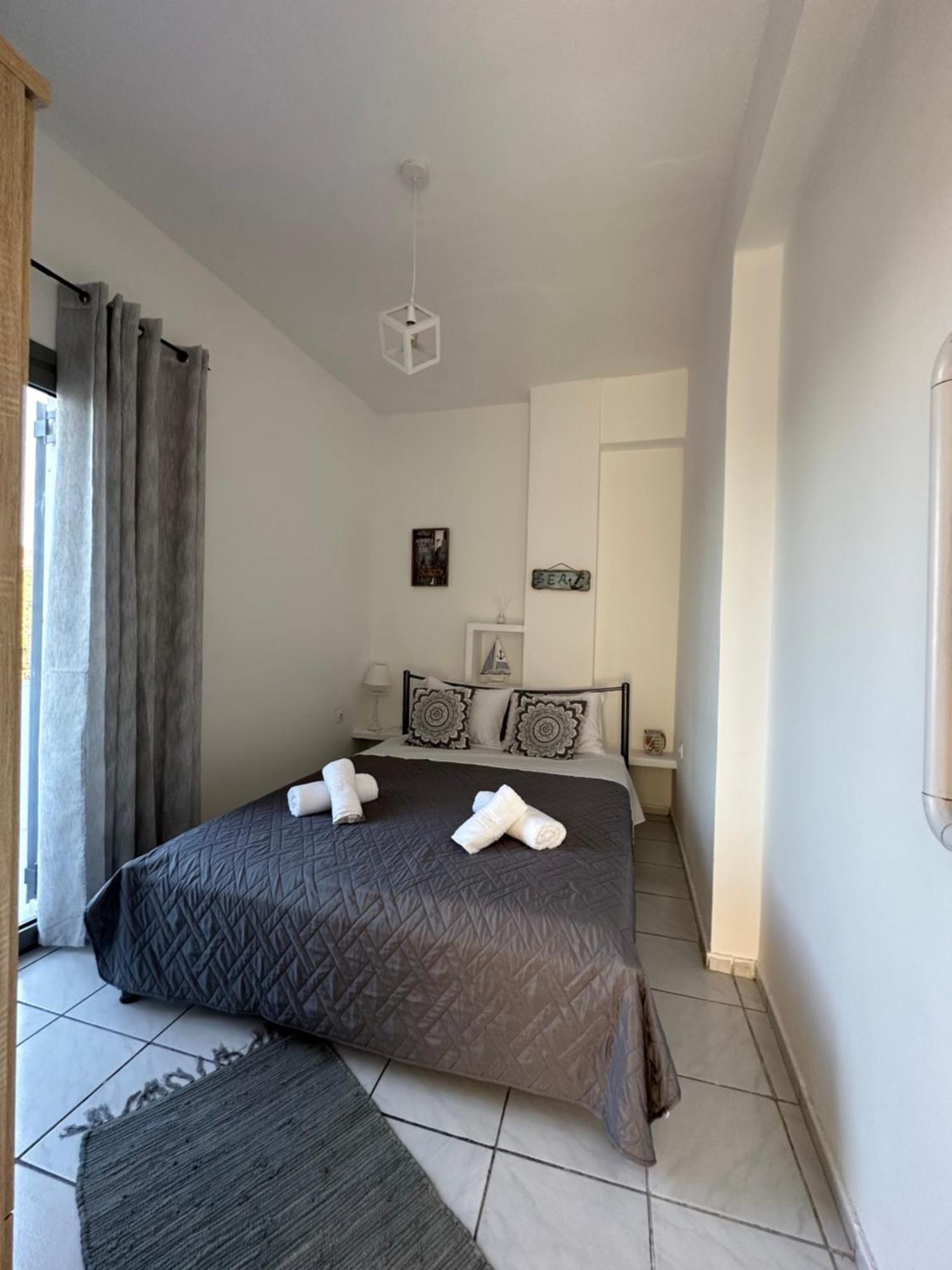 Nicole Rooms Santorini Vóthon Buitenkant foto
